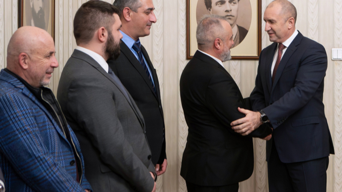 Представители на македонските българи се срещнаха с президента