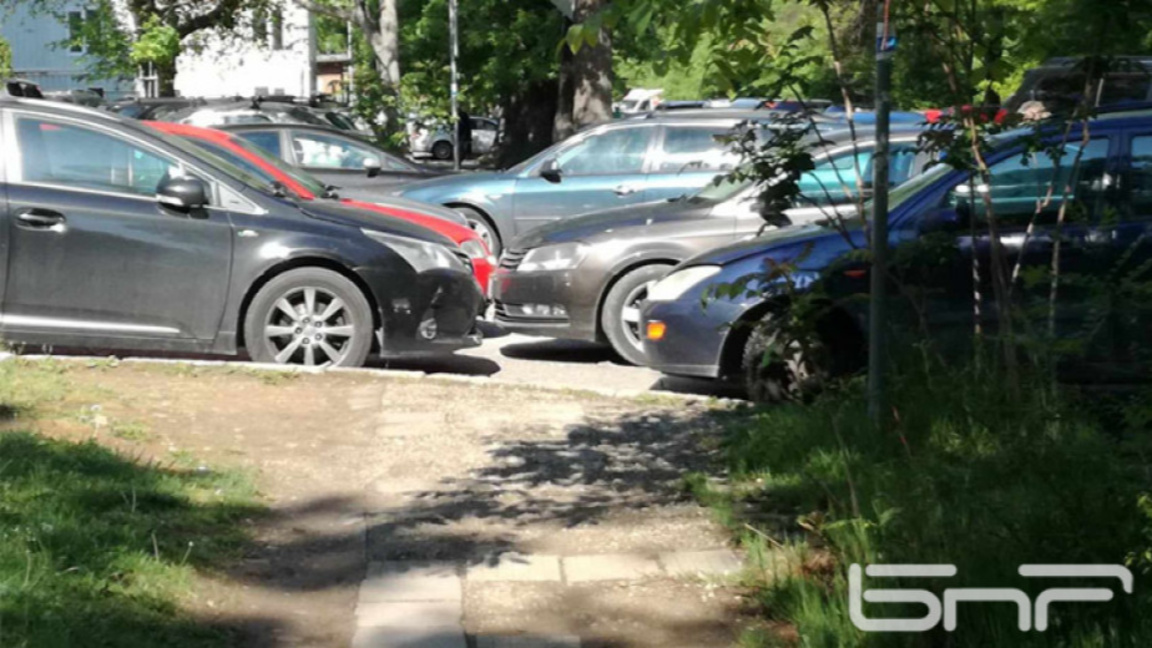 Изграждат 9 многоетажни паркинга в София чрез публично-частно партньорство