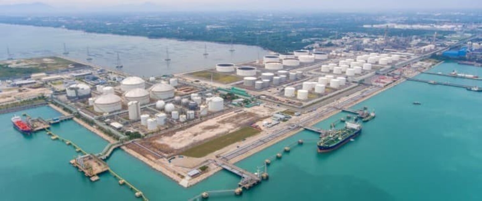 Смут сред големите азиатски купувачи на петрол след санкциите на САЩ срещу руския петролен сектор