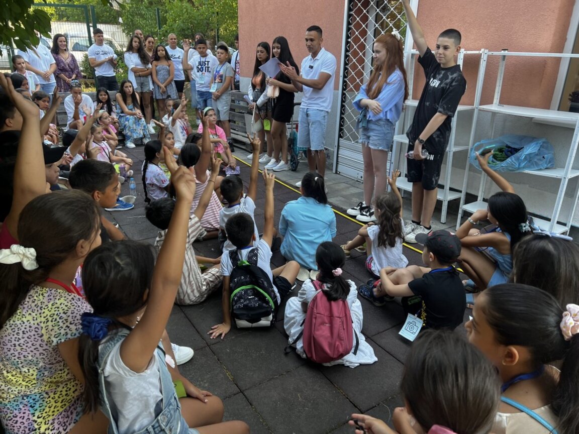 Седем летни академии помагат на децата да наваксат пропуски от учебната година