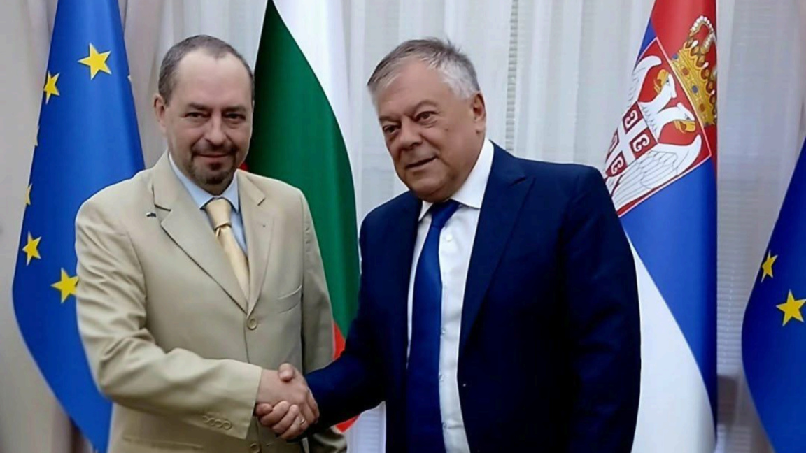 Ангел Ангелов и Новица Тончев разговарал...