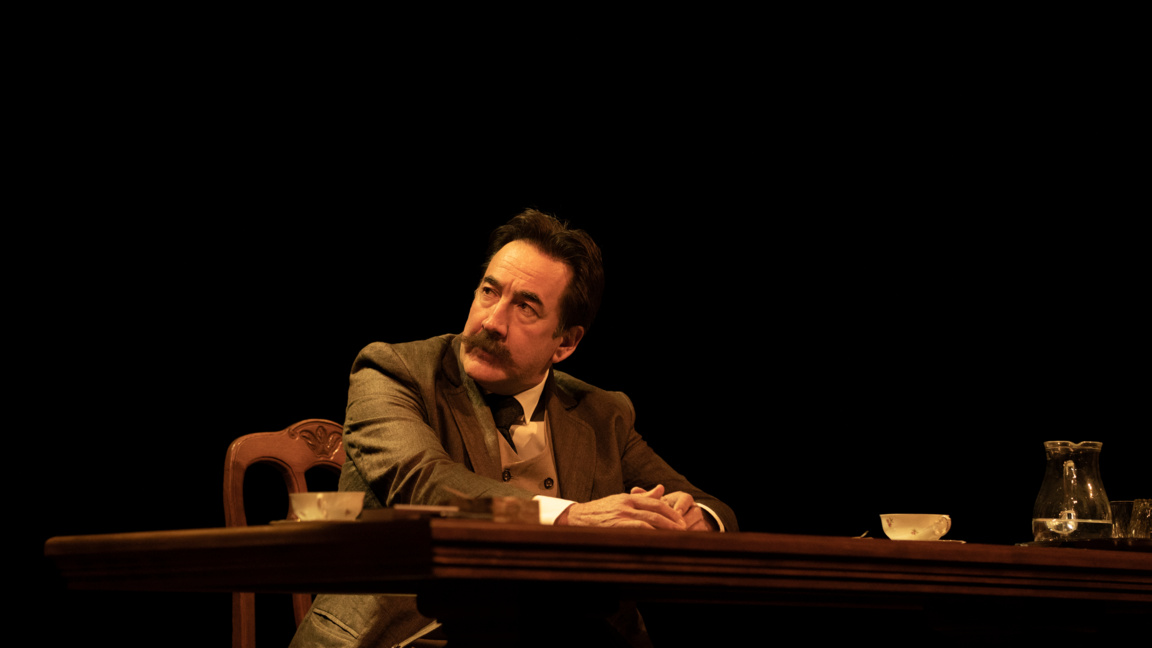 Стоян Пепеланов - Народнен театър "Иван Вазов"