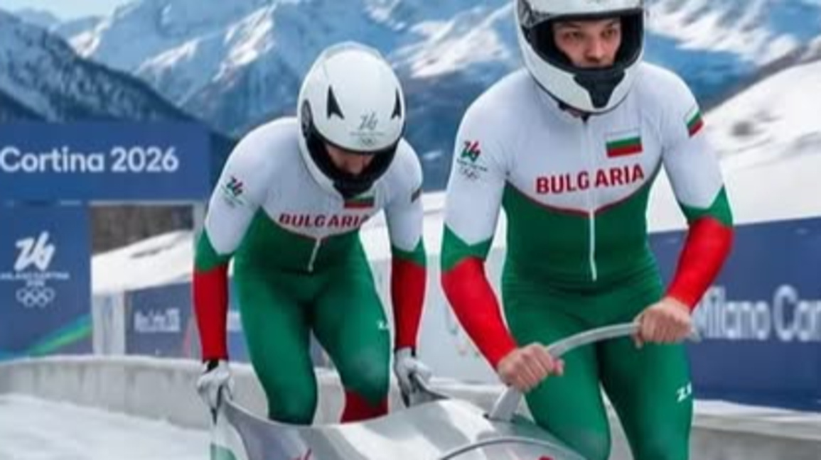 FIVB "направи" Алекс и Мони Николови боб...