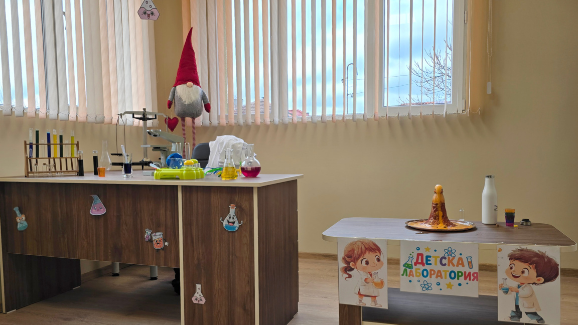 МС одобри компенсации за семействата с деца, неприети в ясли и градини