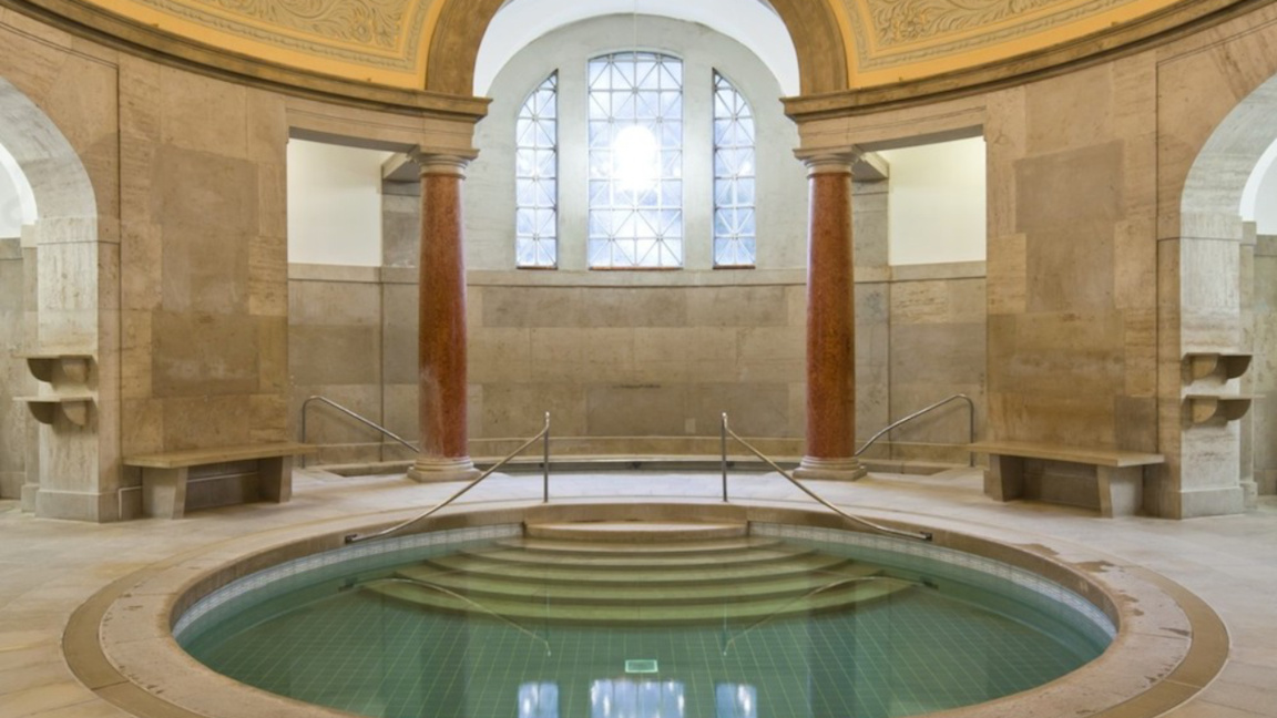 Πού να βυθίσεις την ψυχή σου – τα ζωντανά ιαματικά λουτρά της Βουλγαρίας