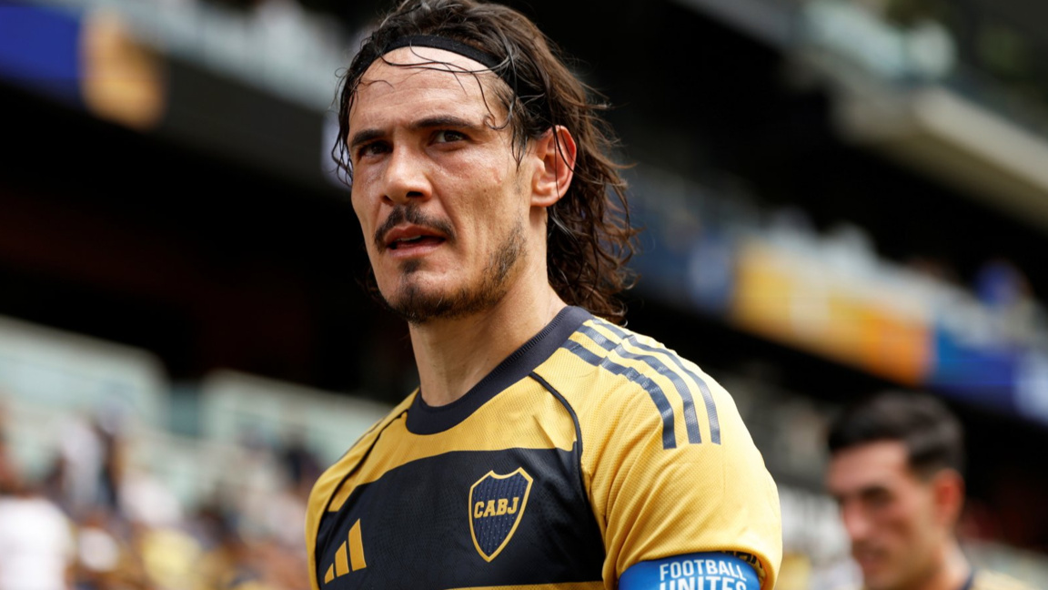 Единсон Кавани сложи край на кариерата с...