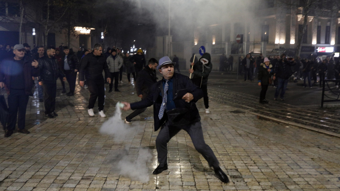 Напрежение и сблъсъци на пореден антиправителствен протест в Тирана