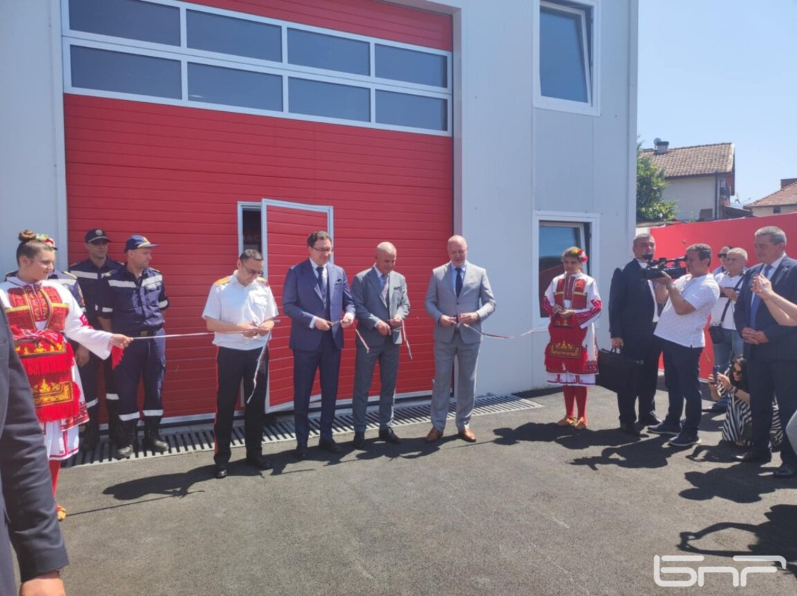 Официално откриха новата база на Пожарната служба в Симитли