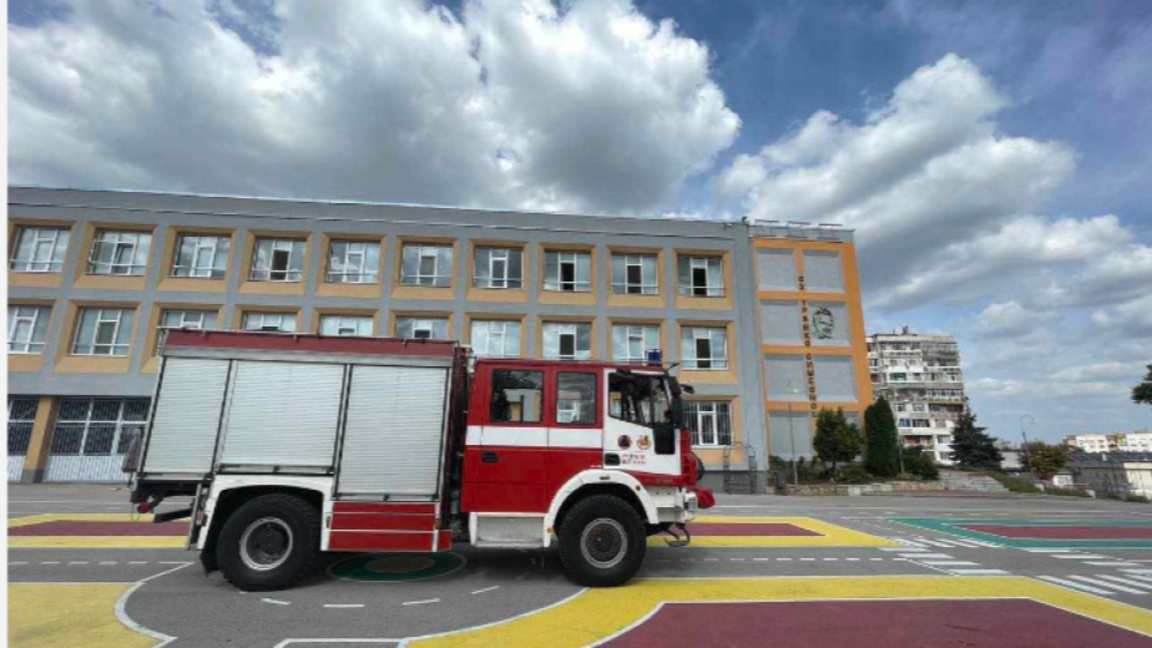 Забравен котлон подпали жилище