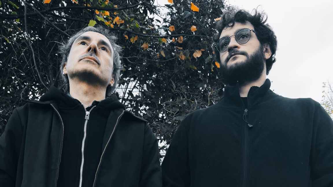 Ритуален дроун-блус от Страната на баски...