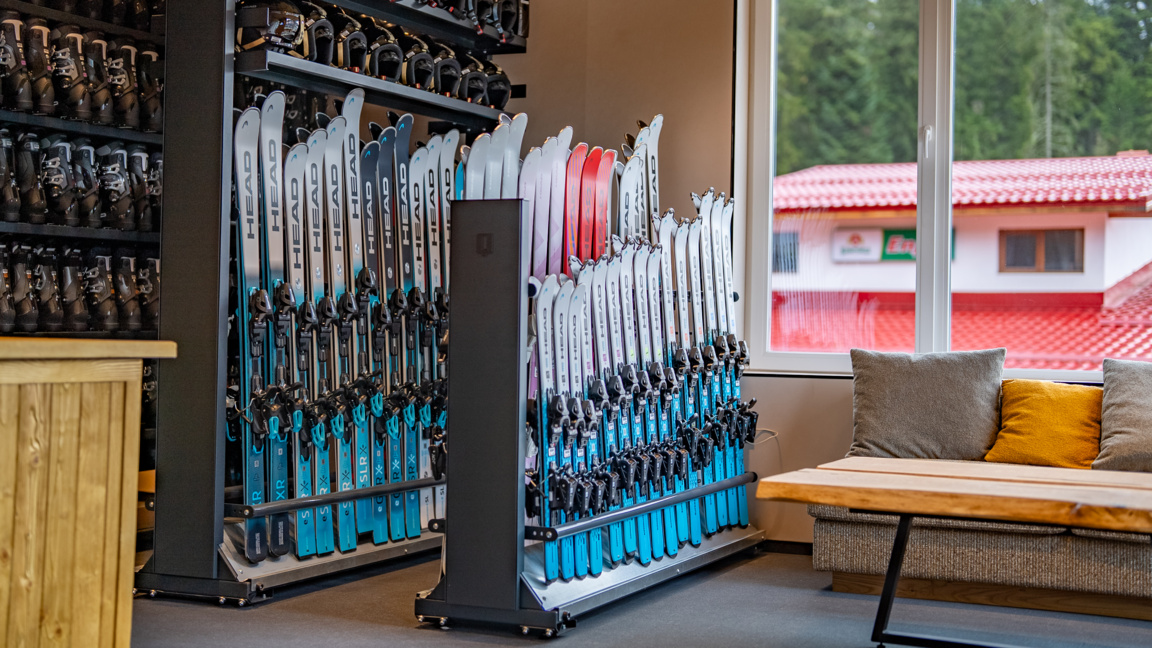 11 писти вече работят на Пампорово 