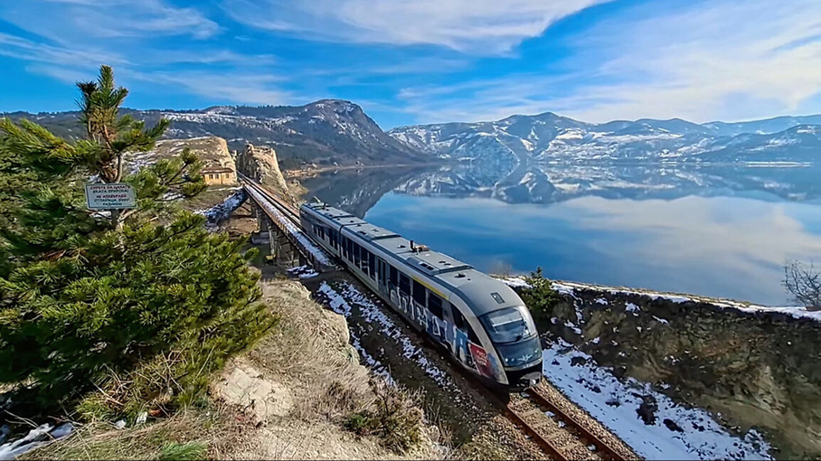 "Родопская гусеница" – поезд, который пересекает время и горы