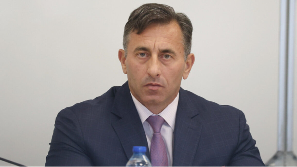 Румен Спецов вече е вписан в търговския регистър като особен управител на дружествата на "Лукойл" у нас