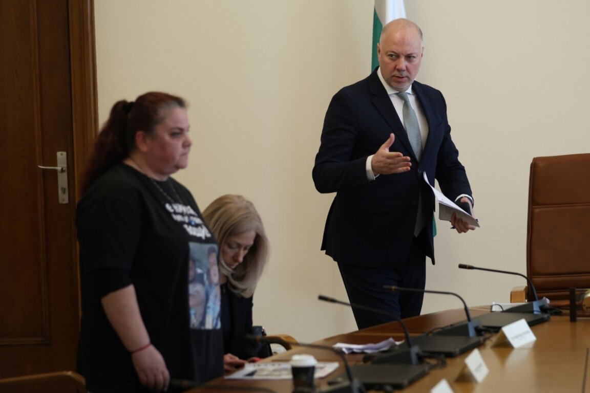 Министър-председателят Росен Желязков представи мерките за подобряване на пътната безопасност