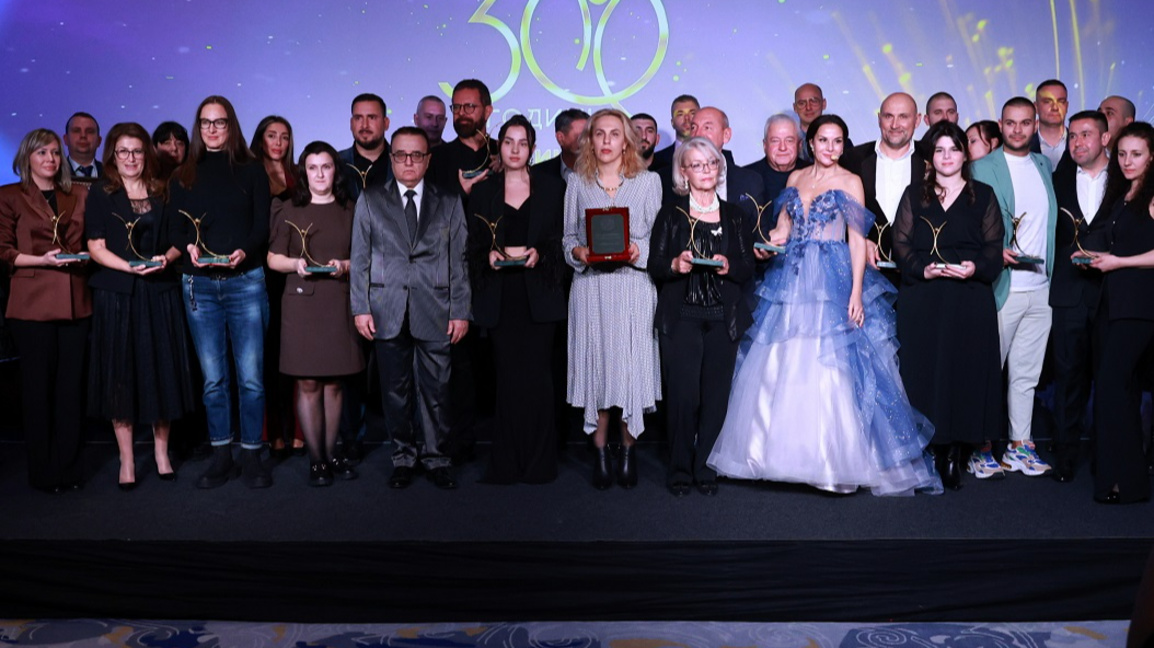 БХРА връчи годишните си награди за 30-и ...