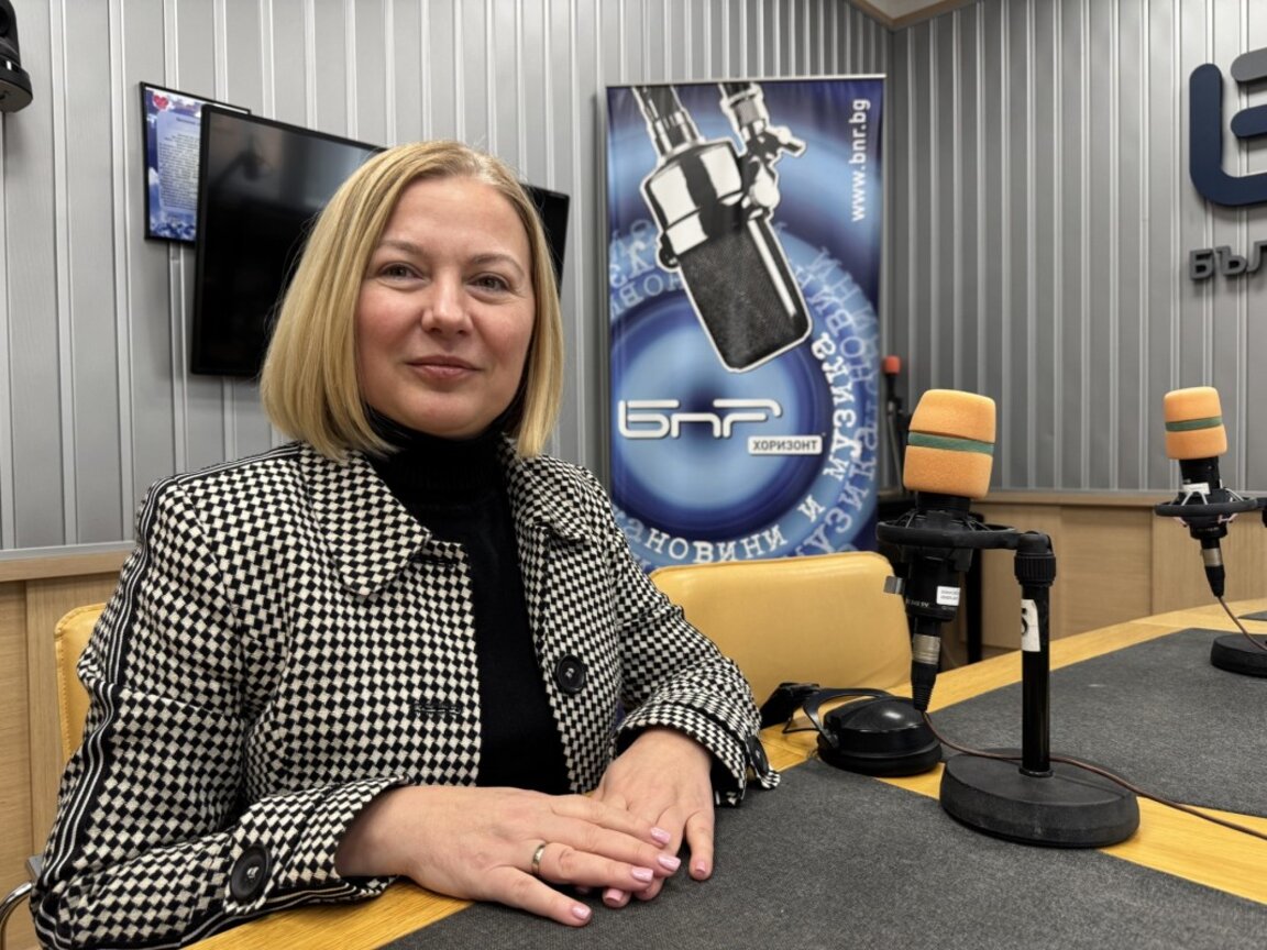 Надежда Йорданова: Назначението на Людмила Петкова в АДФИ е скандално