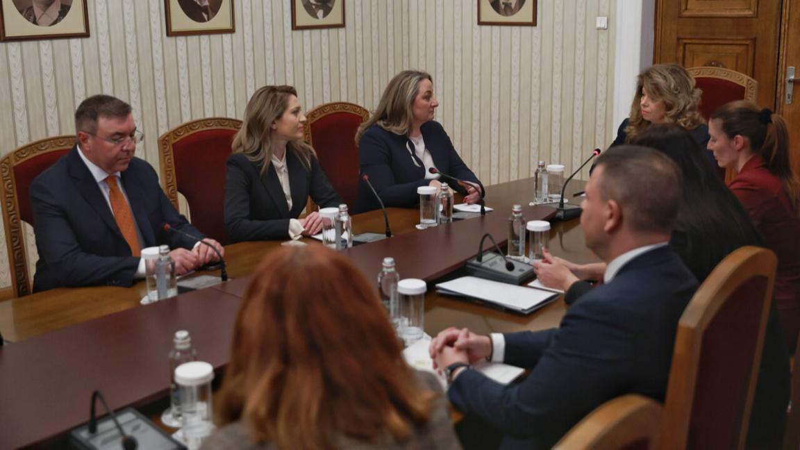 ГЕРБ-СДС ще подкрепи нов председател на НС, който да бъде служебен премиер