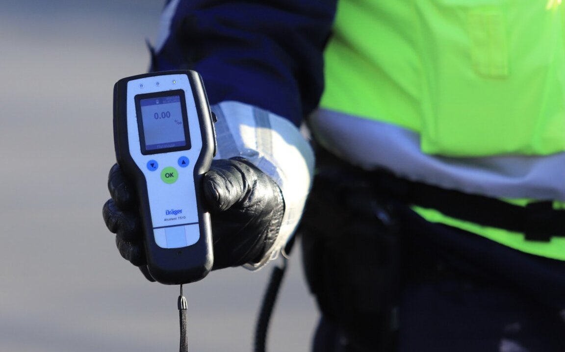 Полицията във Великотърновско залавя все...