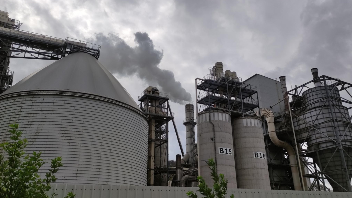 От "Кроношпан" във В. Търново заявиха, че не нарушават екологичните норми