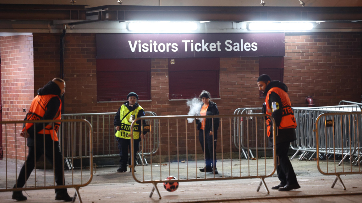 Полицейски шеф подаде оставка заради скандал с фенове на Макаби Тел Авив