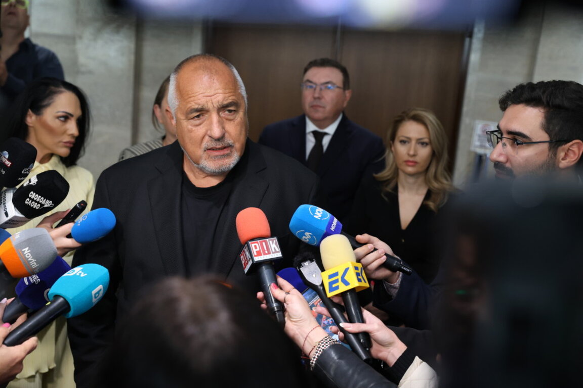 Борисов посъветва Терзиев да подаде оставка, след като не може да си осигури мнозинство в СОС