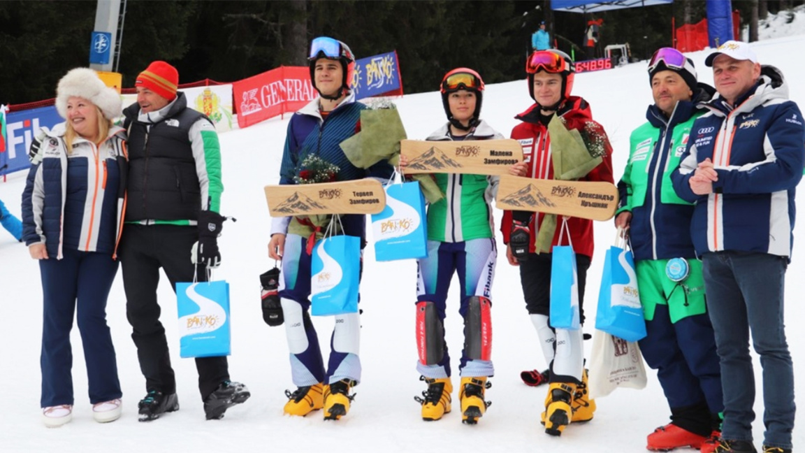 В Банско торжественно встретили наших ол...