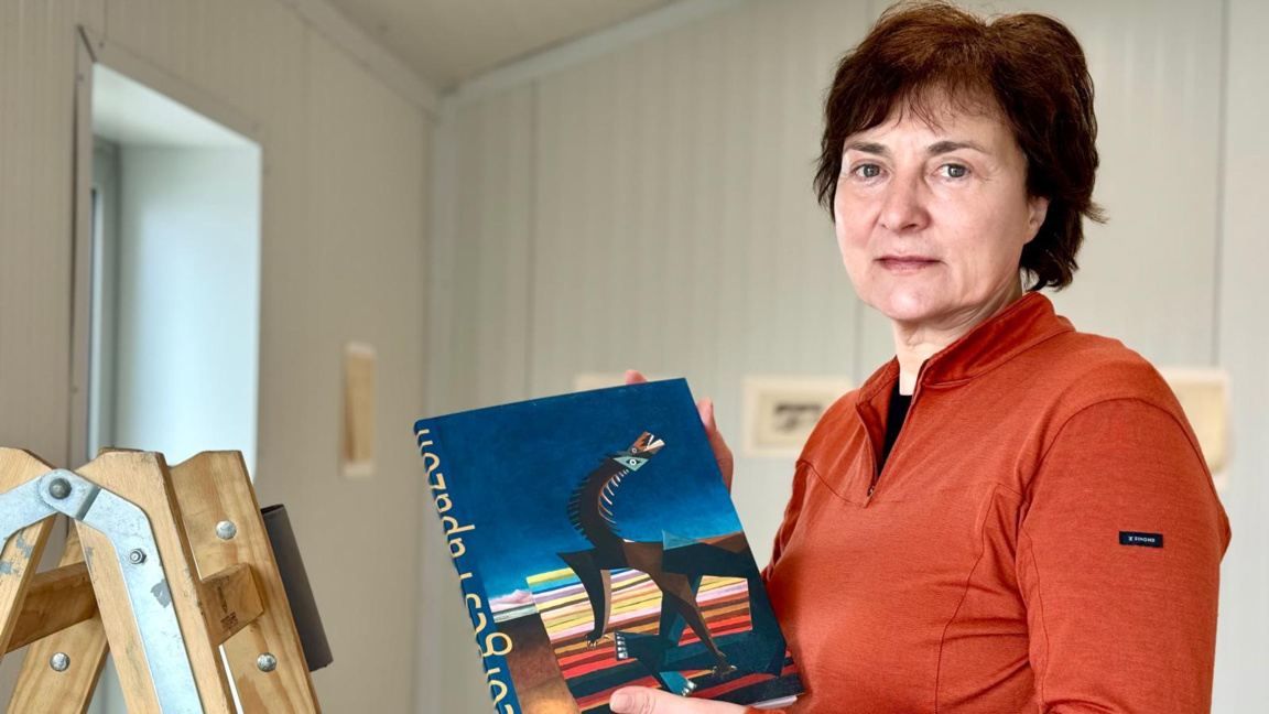 Рисунки Жоржа Папазова достигли Антаркти...