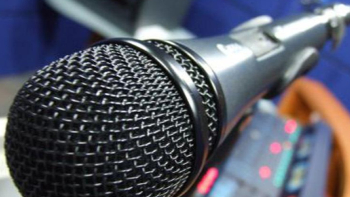 Булевард Демокрация на 28-ми април...