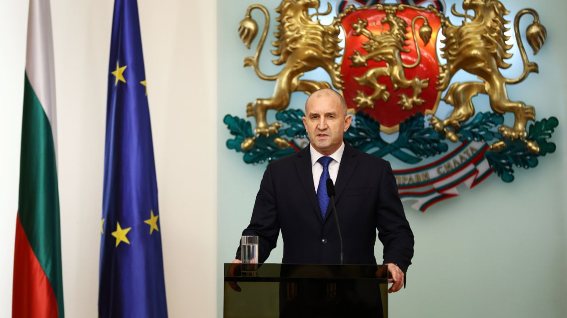 Партиите очакват Румен Радев на реалния политически терен