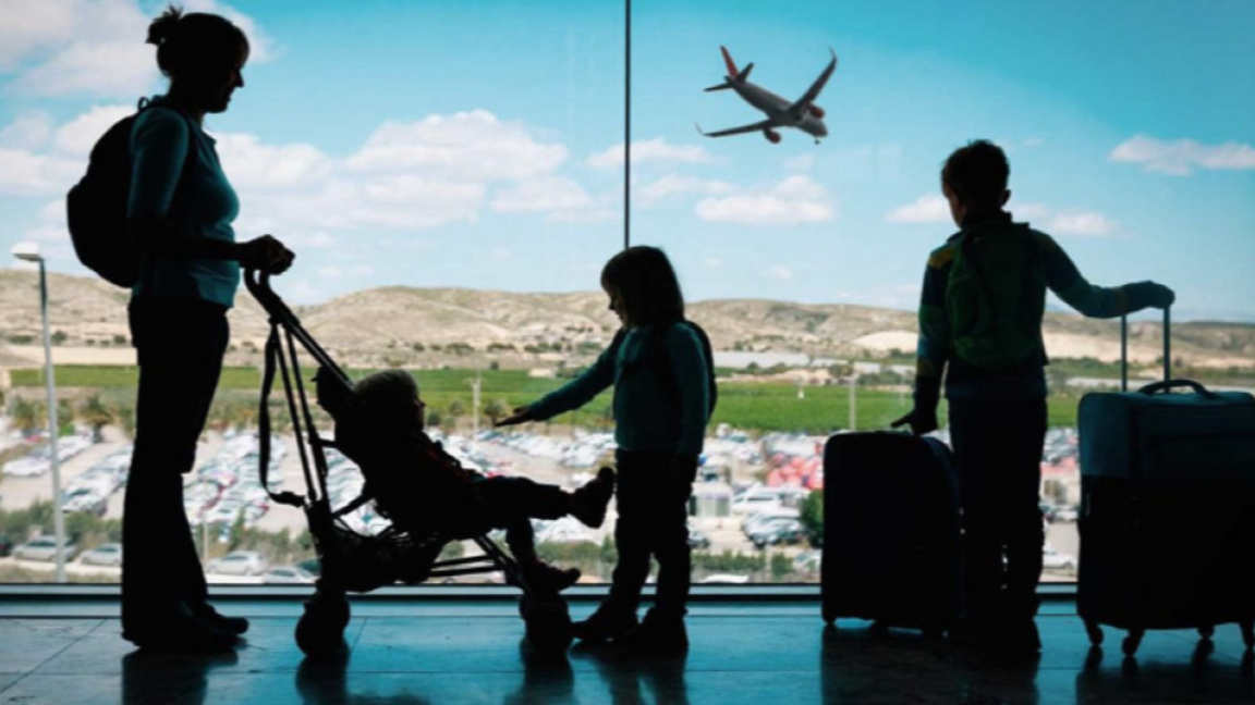 ЕП категорично "не" за по-малко права на пътниците в авиотранспорта