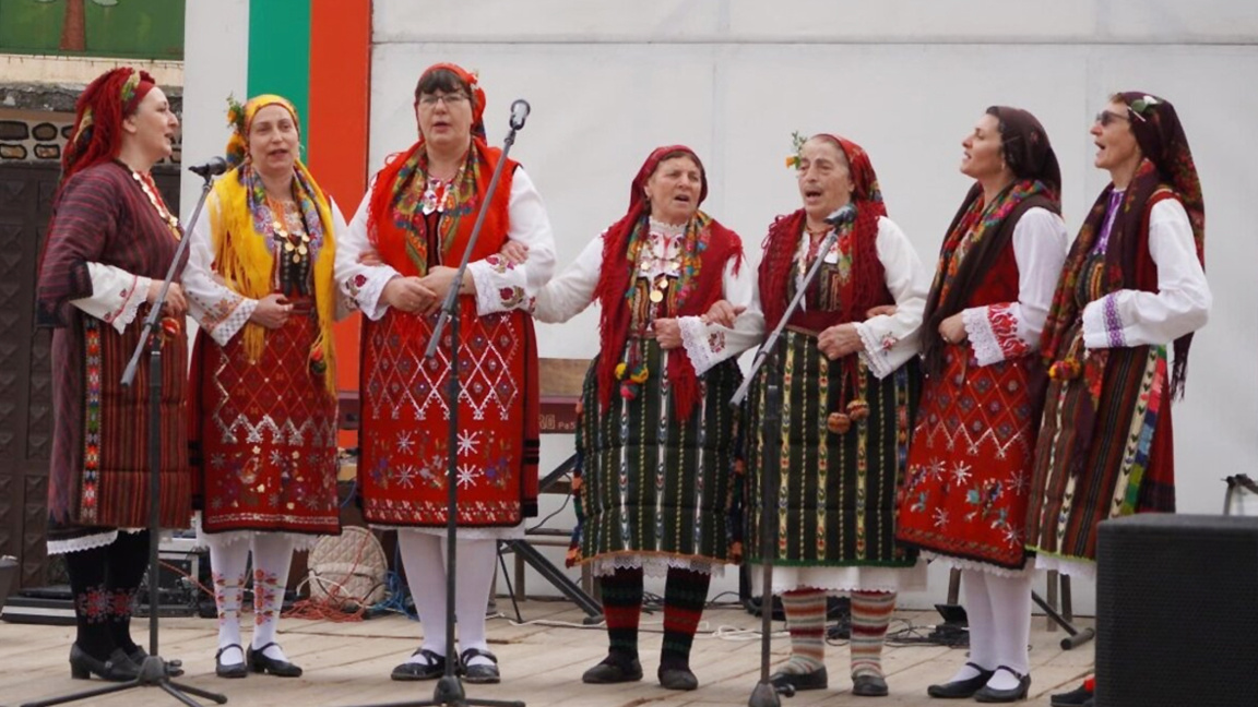 Бабушки из Добырско хранят сокровище бол...