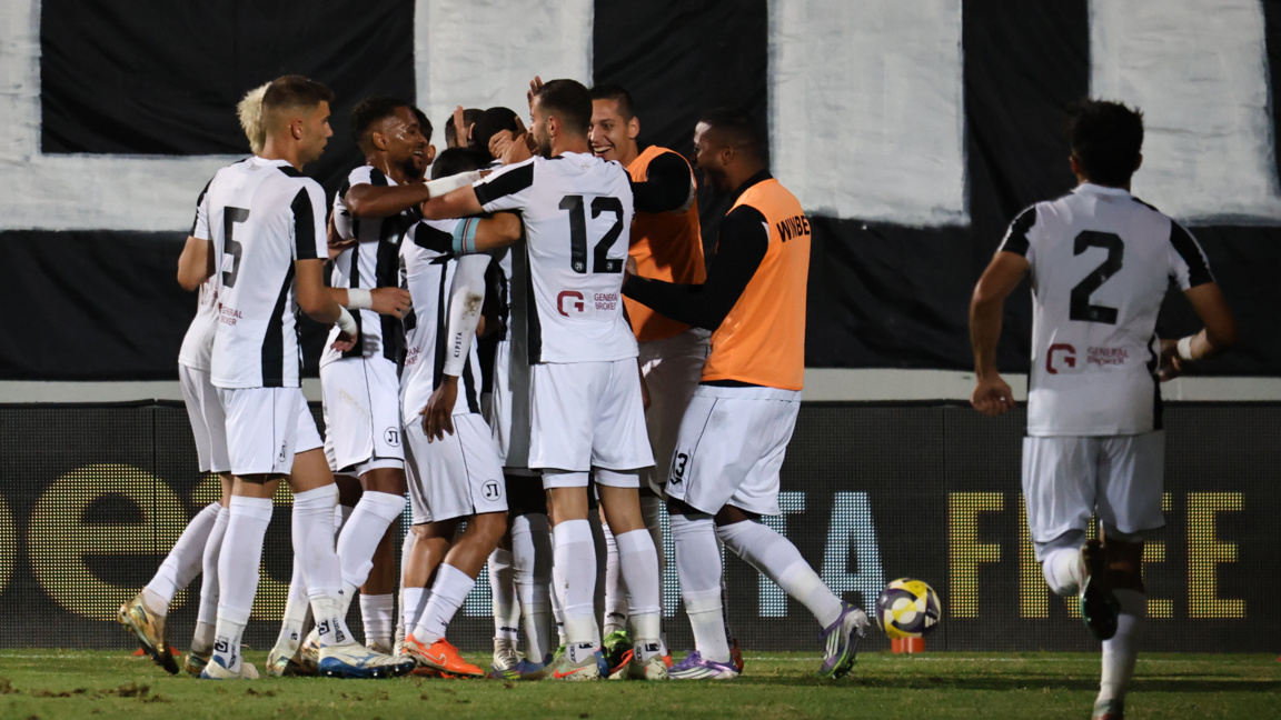 Локомотив (Пд) вкара четири гола на Арда...