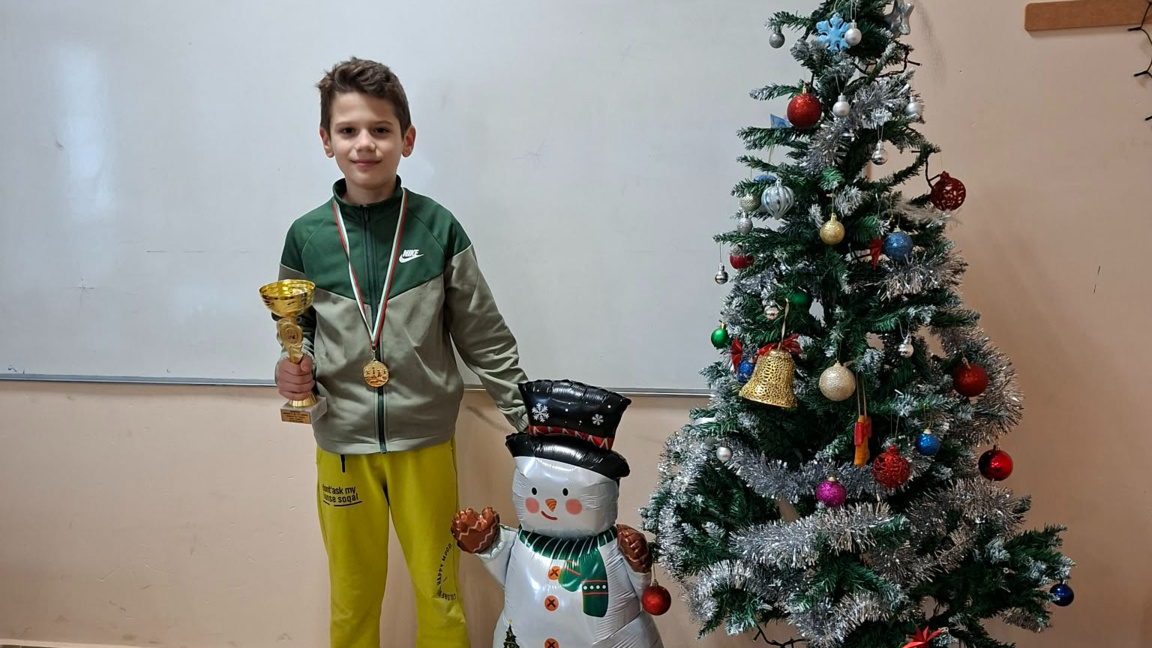 Петокласник от Мездра спечели турнир по ...