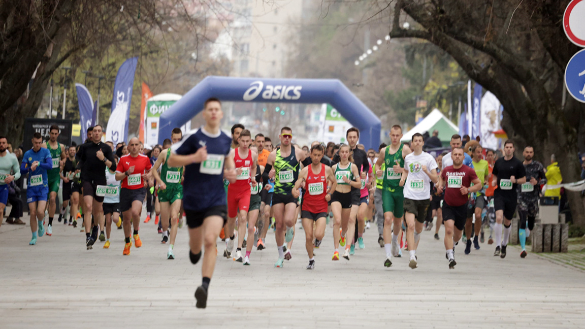 Număr record de participanți la Maratonu...