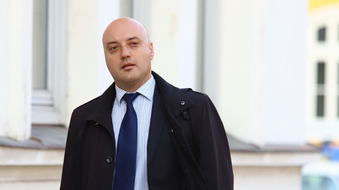 Атанас Славов