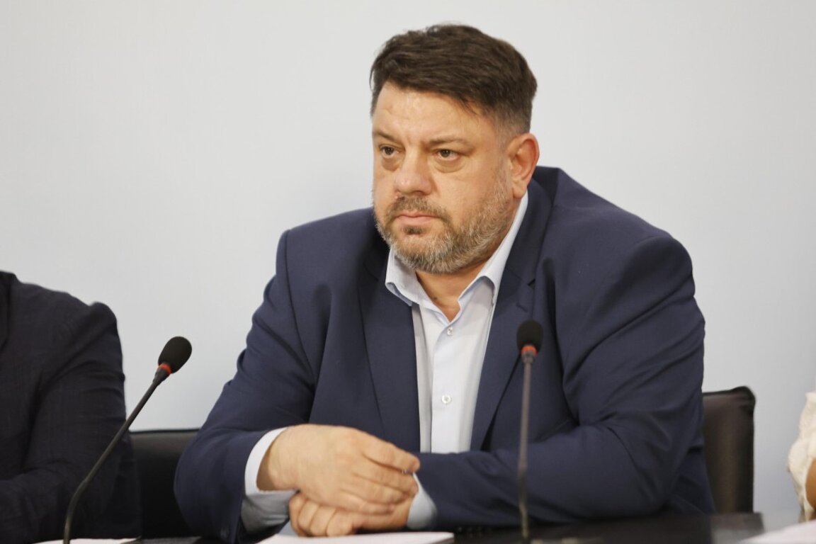 Атанас Зафиров