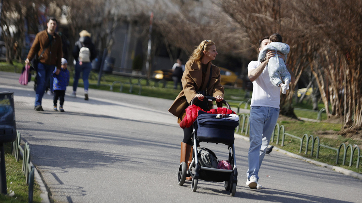 Sfârșit de săptămână însorit și cald...