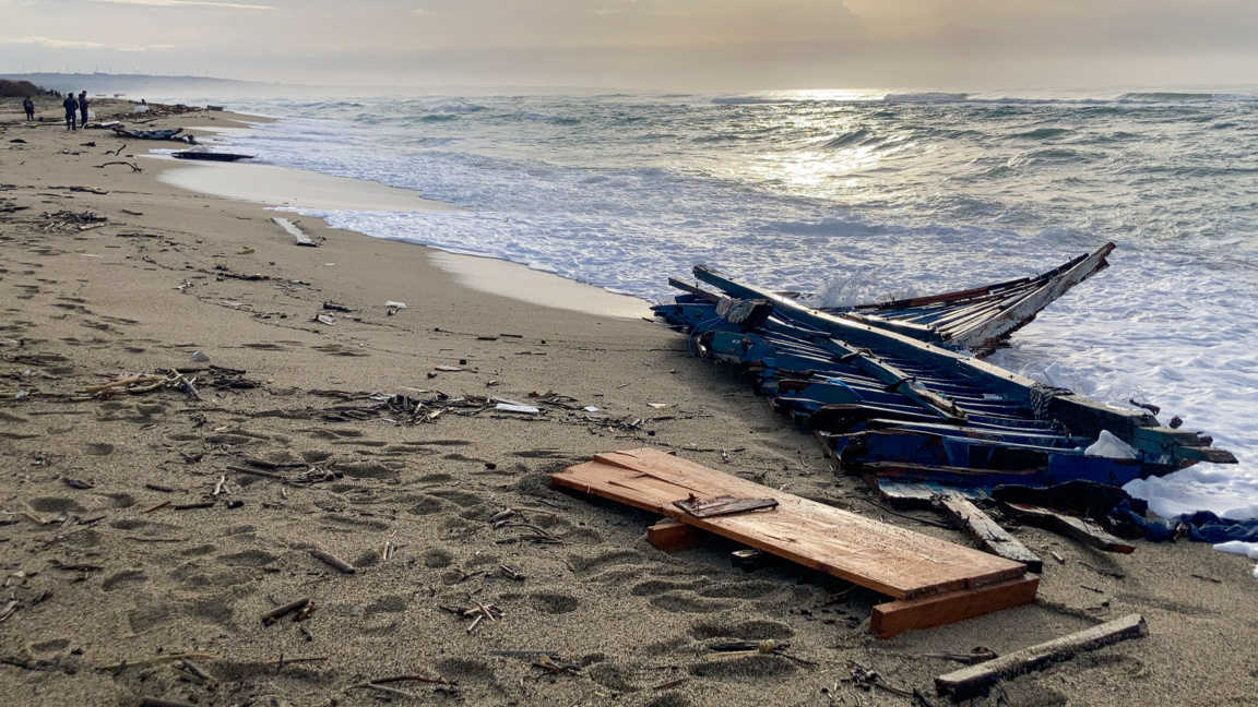 15 тела на мигранти бяха открити по бреговете на Италия