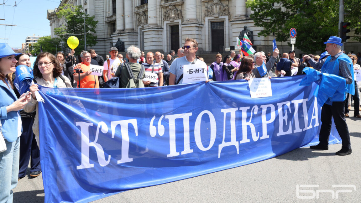 При такъв огромен бюджет, могат да бъдат намерени повече средства за обществените медии
