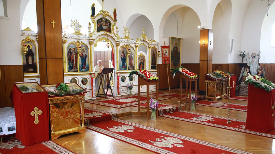 Bulgarians in Budapest honor Saints Cyri...
