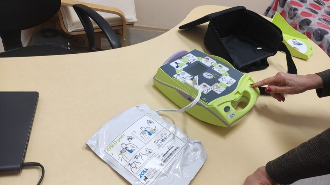 Достъпни дефибрилатори – по-безопасни об...