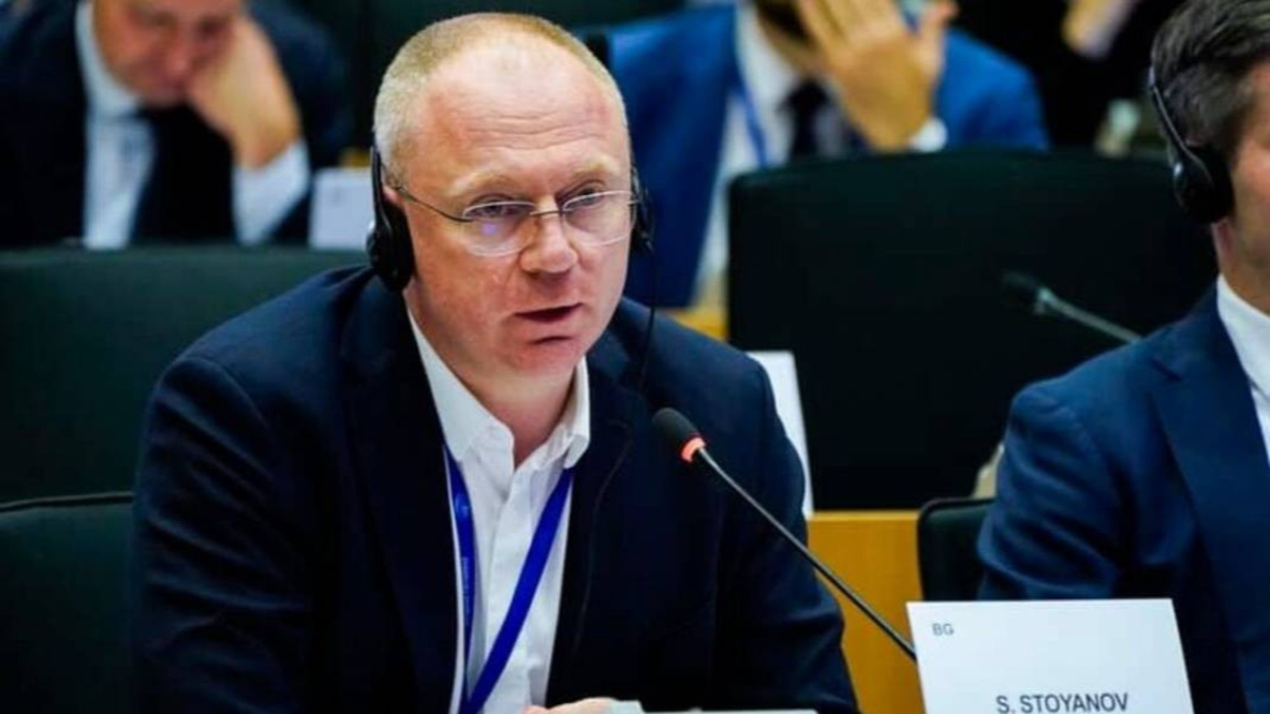 МВнР трябва да е много по активно по тем...
