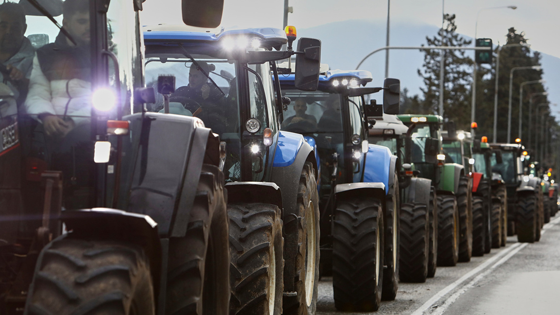 Продължават протестите на гръцките фермери