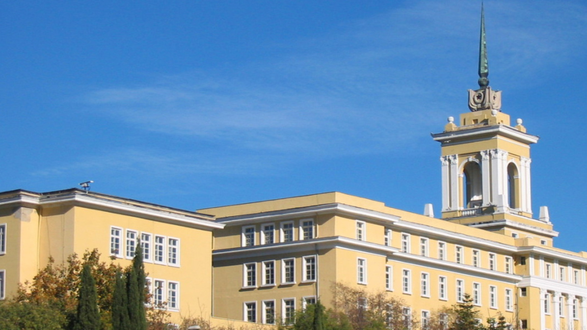 Висшето военноморско училище "Никола Вапцаров" във Варна