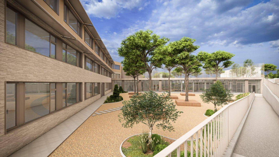 Училище с гледка към морето отваря догод...