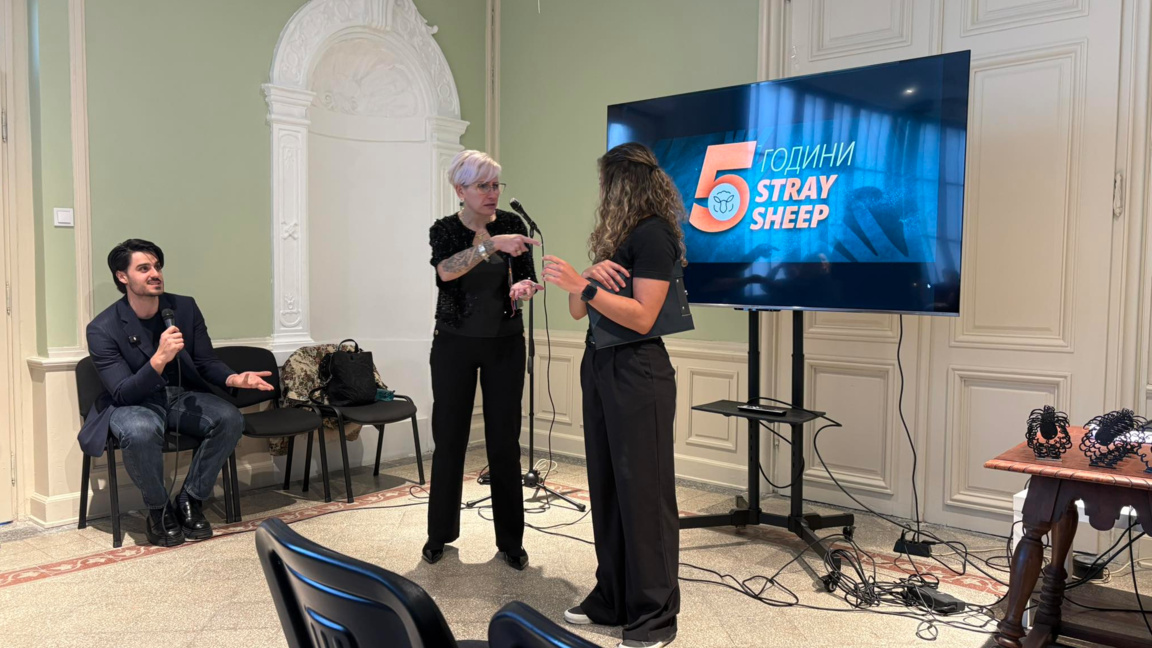 БНР с отличие за достъп до информация на хора с увреден слух