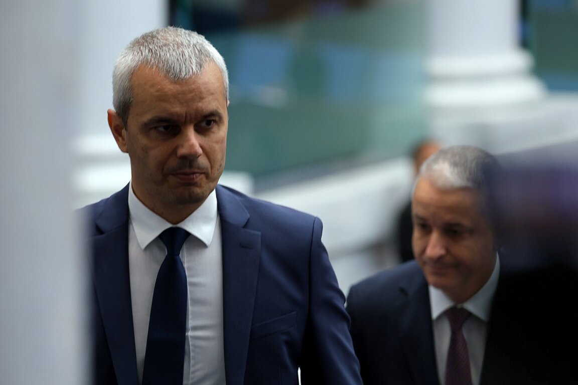 Костадин Костадинов