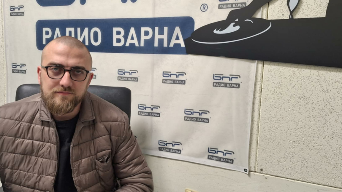 Политологът Сергей Петров