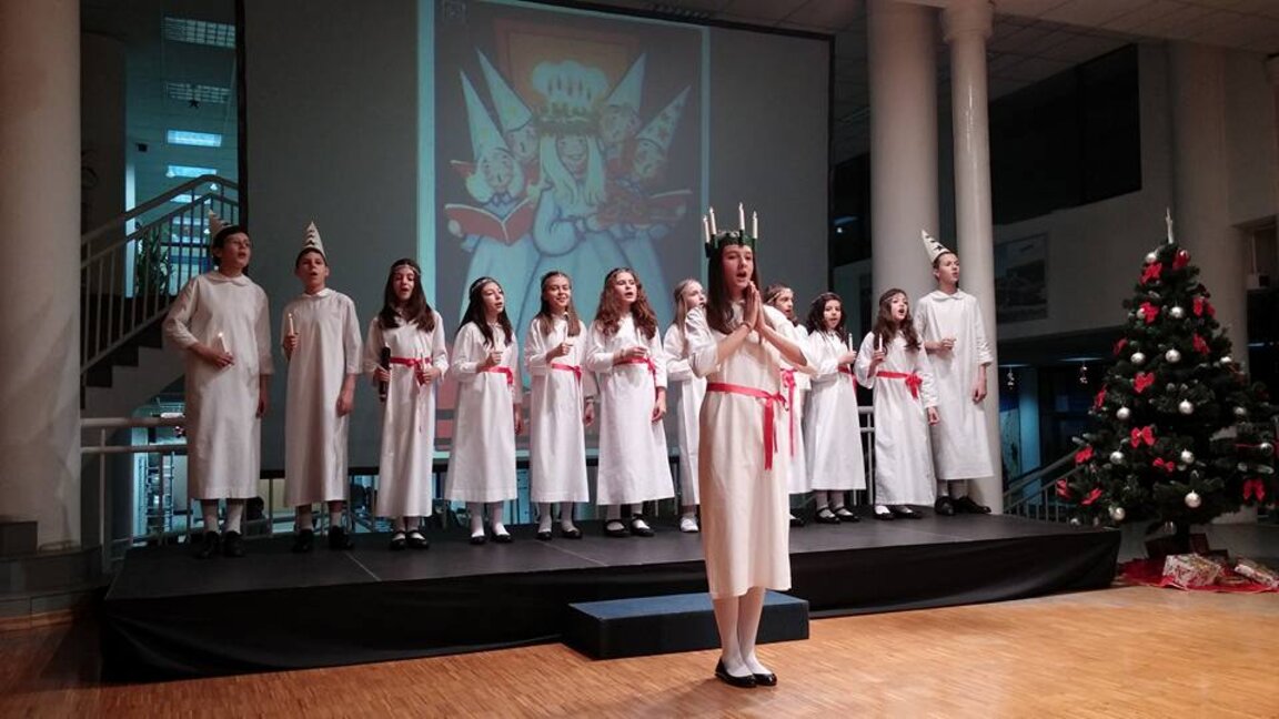 Шведският празник „Санта Лусия“ ще бъде отпразнуван с Коледно настроение и участието на вокална група „Радиодеца“