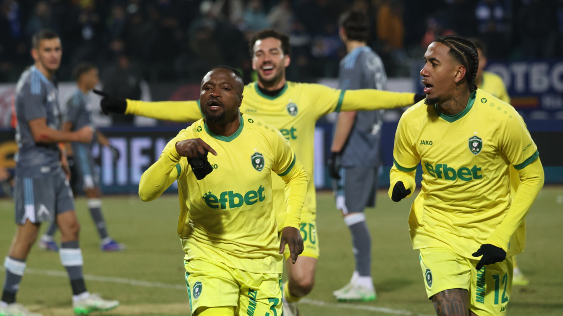 Bernard Tekpetey (stânga) a adus Supercupa pentru Ludogoreț